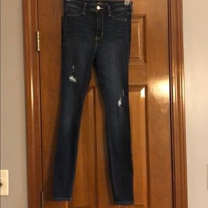 Hollister Jeans distressed Size 1 Juniors